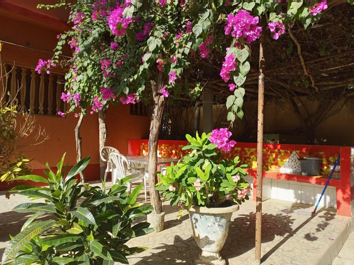 Guesthouse Dalal ak Jàmm M'Bour Extérieur photo