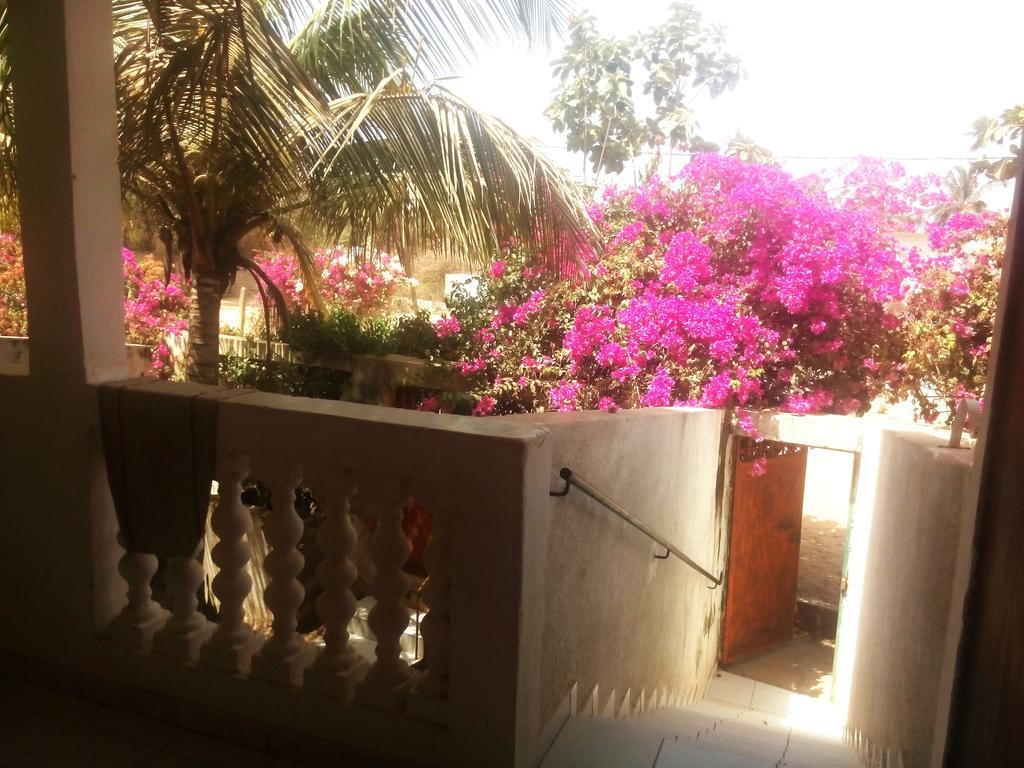 Guesthouse Dalal ak Jàmm M'Bour Extérieur photo